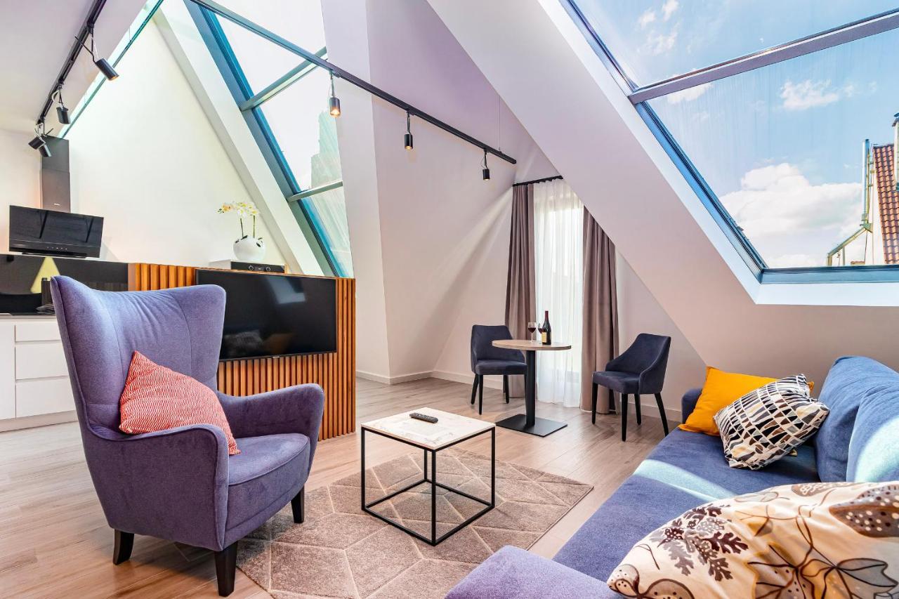 Odrzanska Old Town Aparthotel 3*